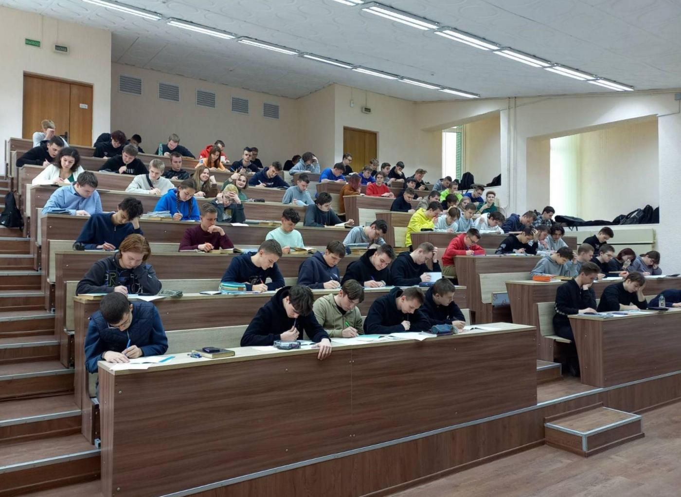 Поздравляем студентов ПСФ с победой на университетской математической олимпиаде
